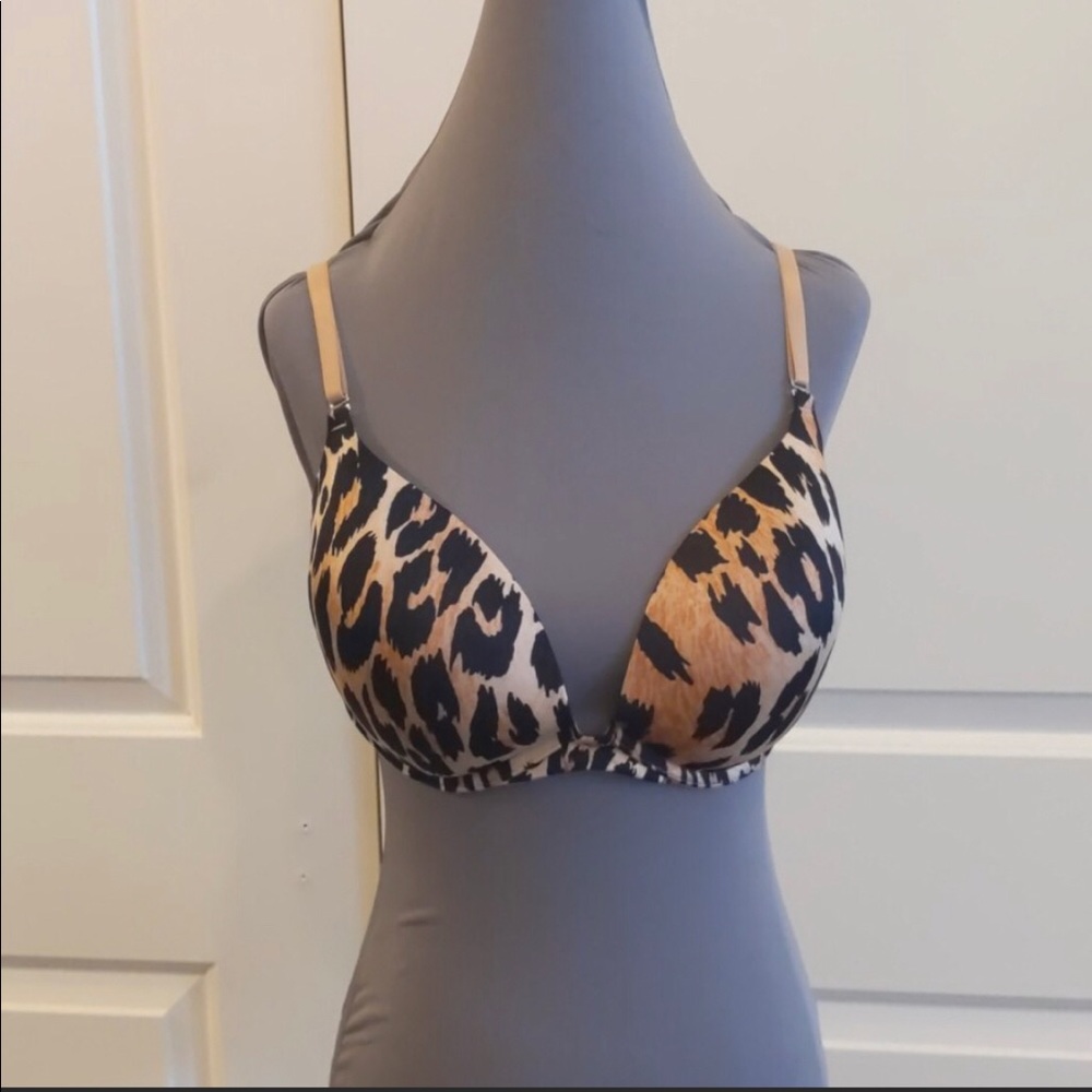 Very sexy push up bra from Victoria’s Secret